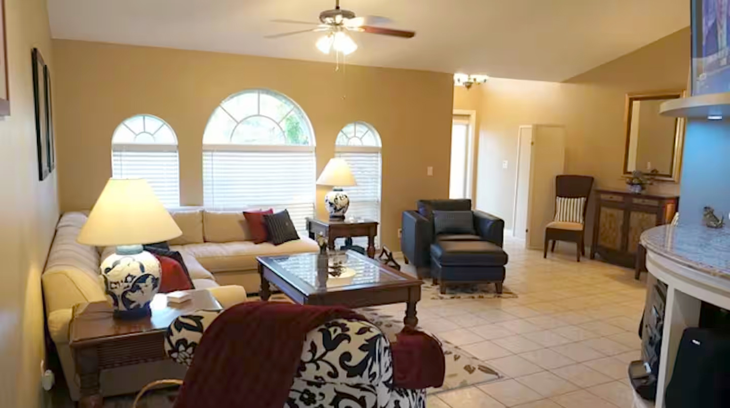 Cabana-Del-Sol-pool-home-with-fenced-yard-living-room-2